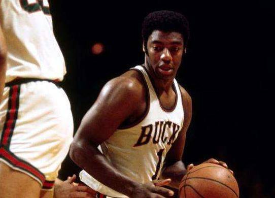 美国赌场2025年私人飞机接送服务收入增长