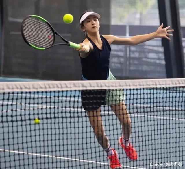 事业贡献更 事业贡献更