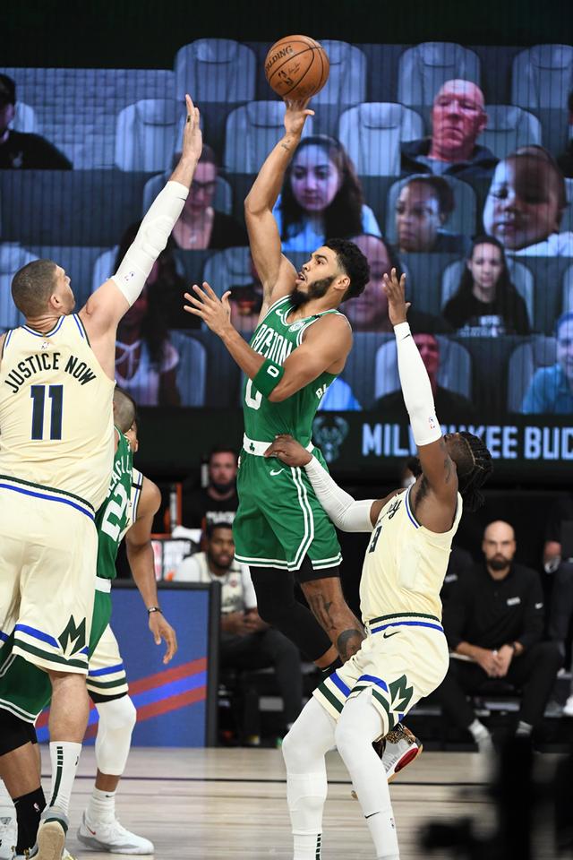 中的表现 中的表现