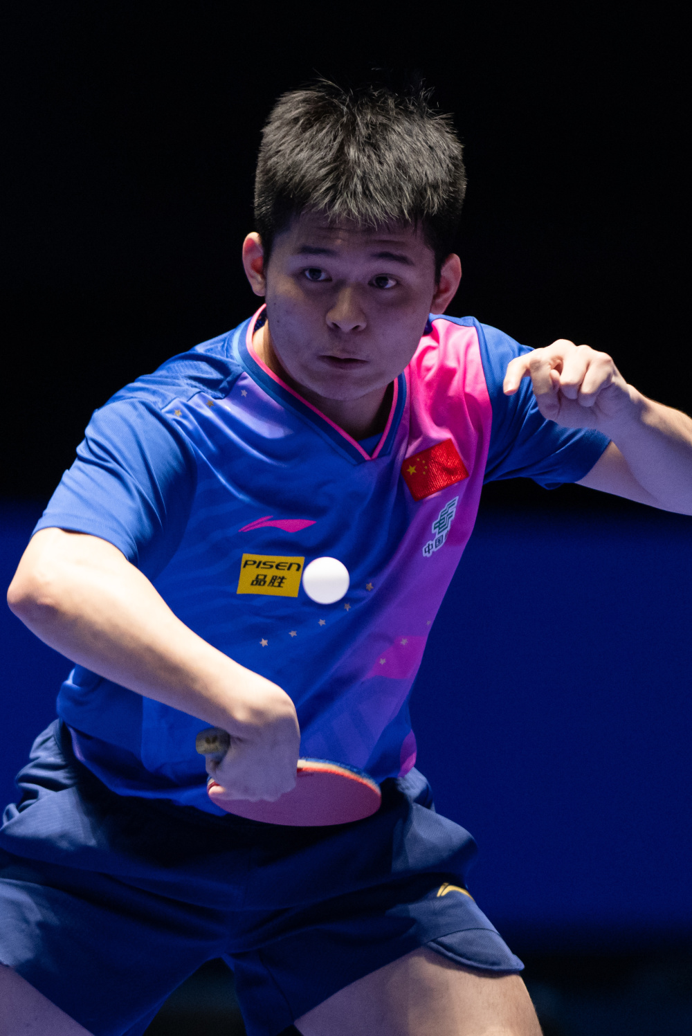 战与光明前 战与光明前